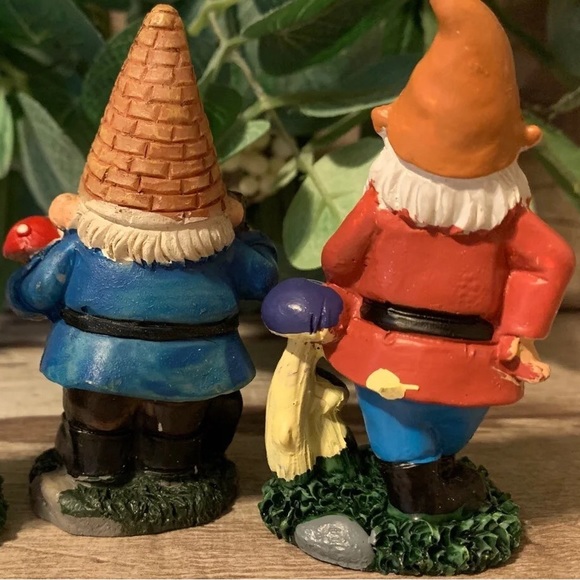 🍄 CERAMIC MUSHROOM GNOME 🍄 - Picture 6 of 7